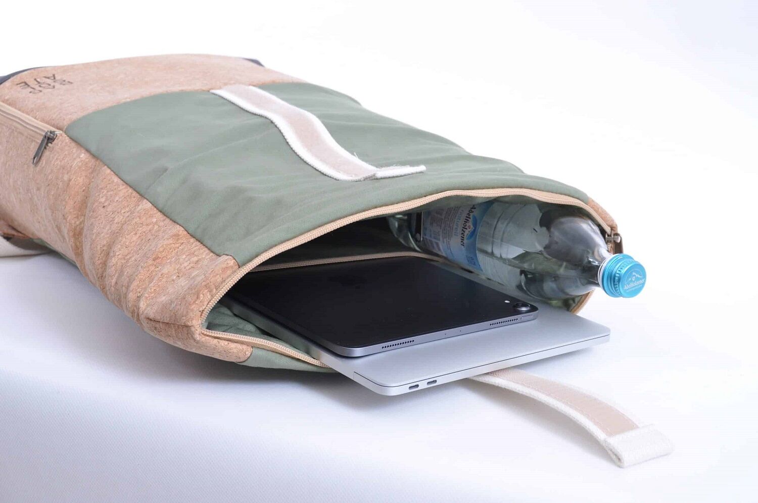 BAGSOLATE Rucksack Marine Blue BAGSOLATE Rucksack Marine Blue