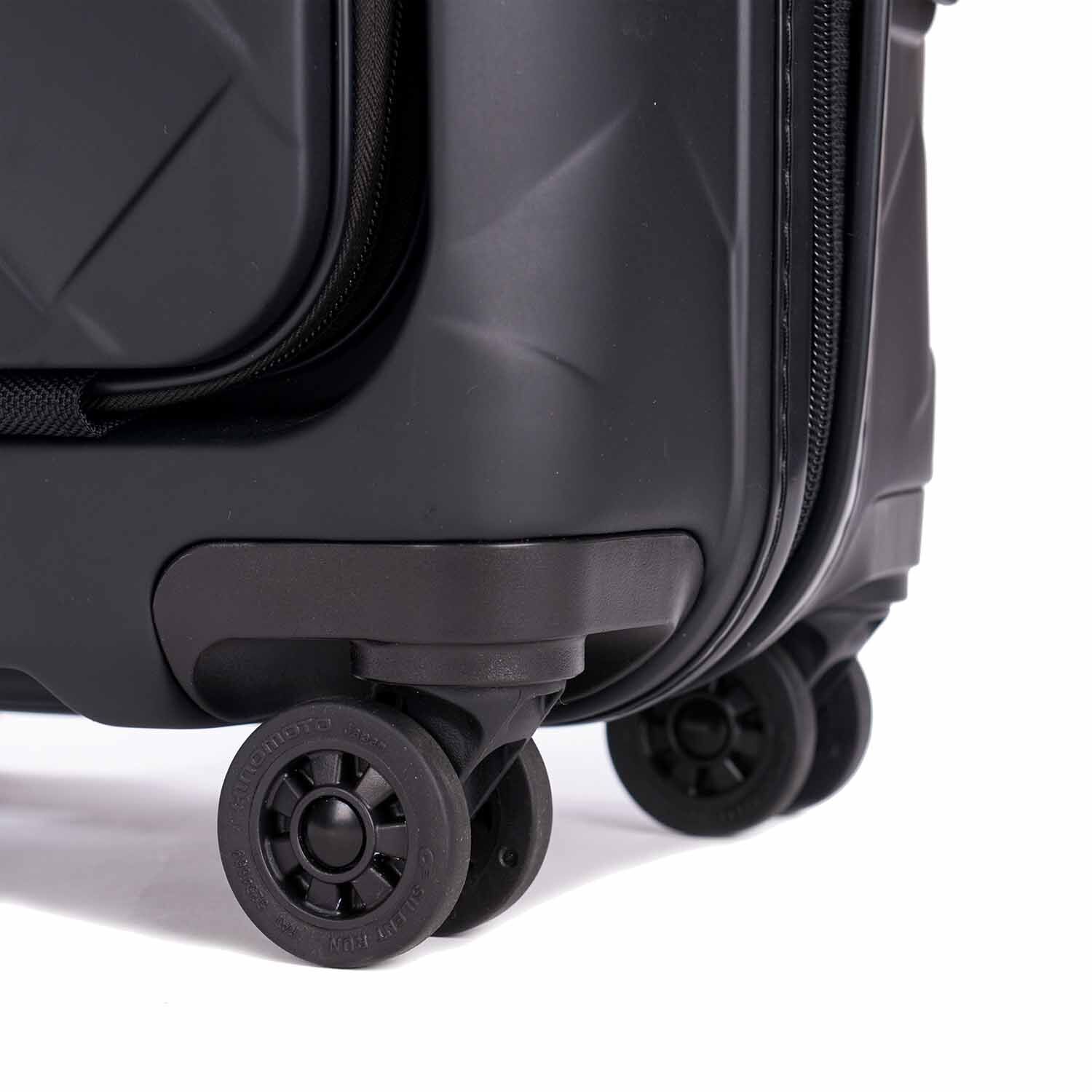 Stratic Leather & More Trolley S mit Vortasche, 4-Rollen Mattblack Stratic Leather & More Trolley S mit Vortasche, 4-Rollen Mattblack