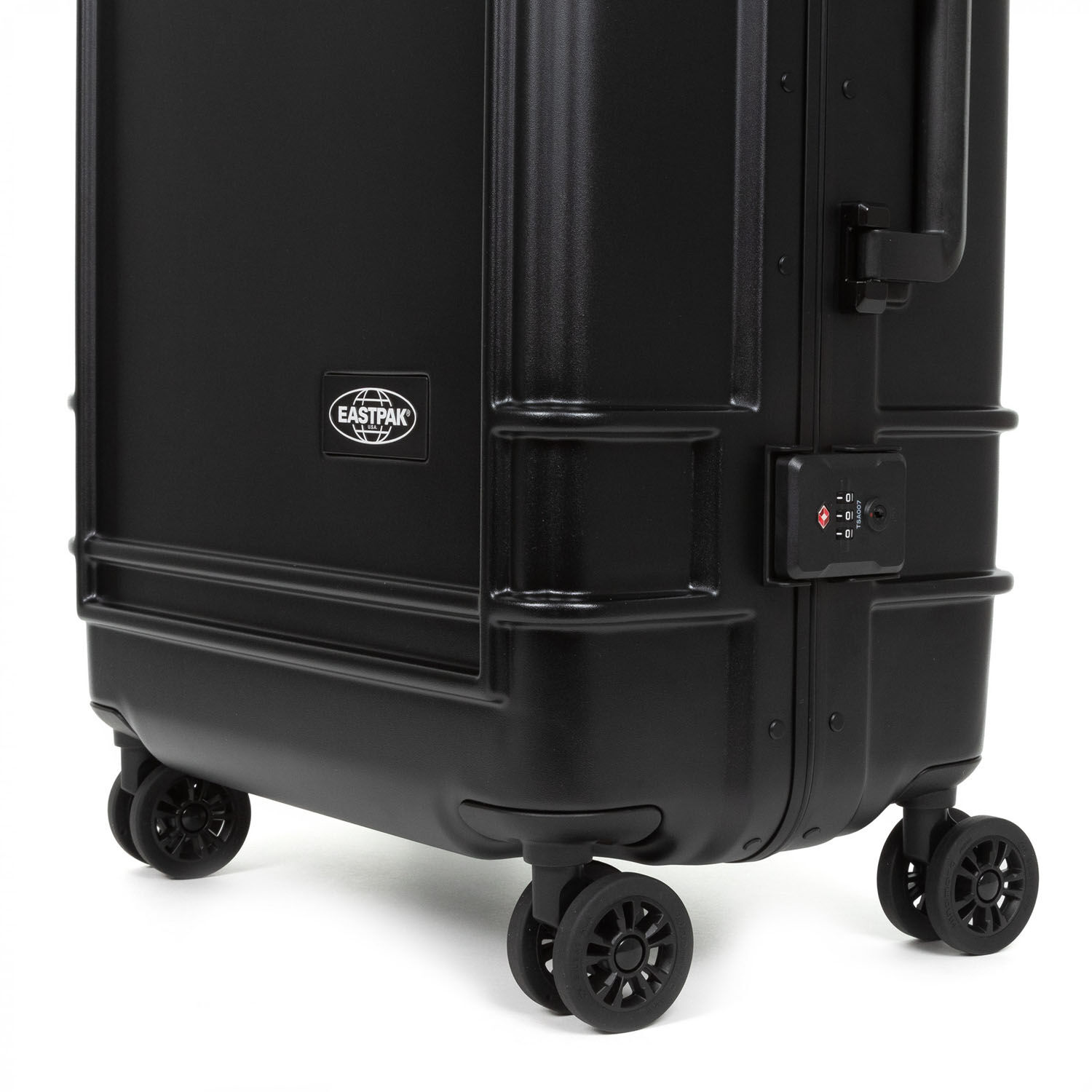 Eastpak RESIST'R CASE L Robuster Hartschalen-Trolley Black