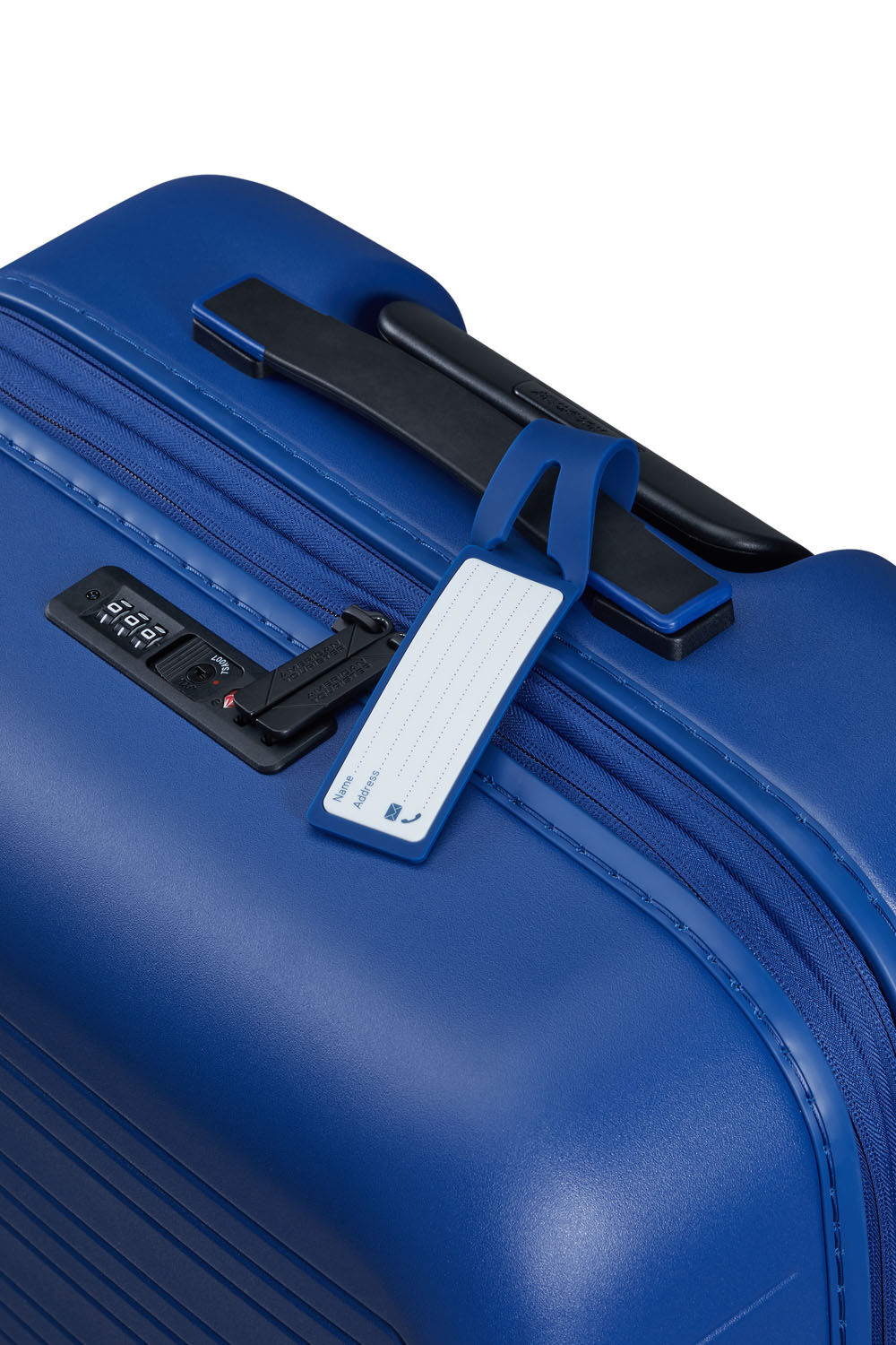 American Tourister Novastream Trolley 67cm mit 4 Rollen, erweiterbar Navy Blue American Tourister Novastream Trolley 67cm mit 4 Rollen, erweiterbar Navy Blue