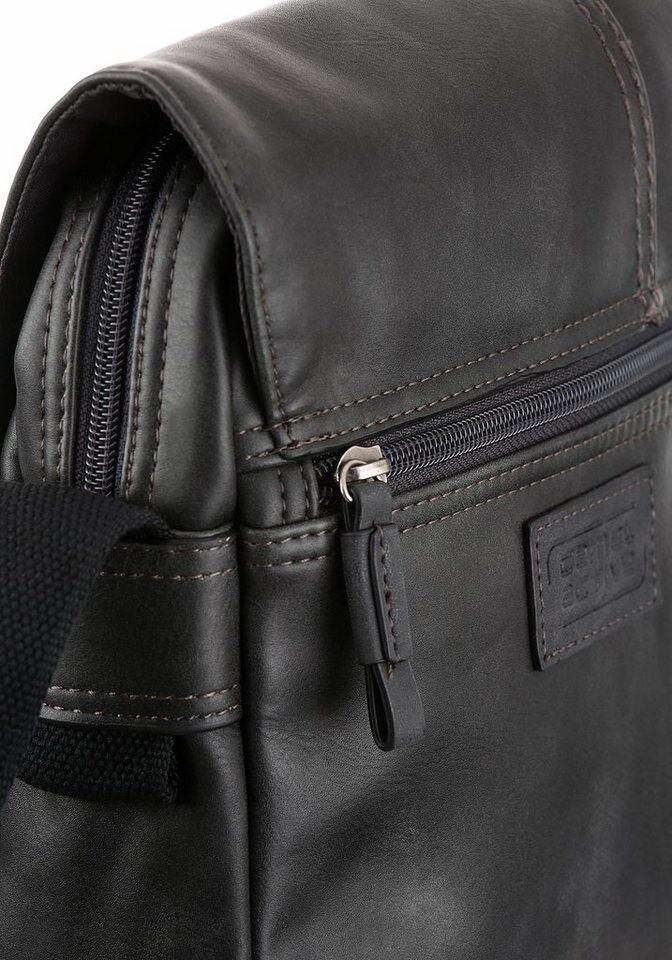 Camel Active LAOS Flap Bag S Top Zip 440 Schwarz