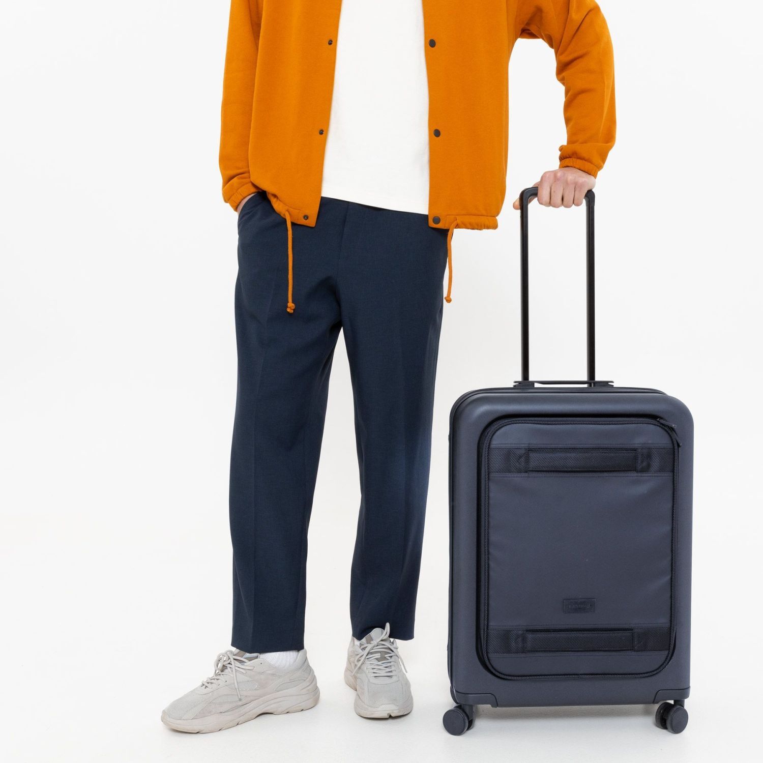 Eastpak CNNCT CASE M Reisetrolley 4-Rollen Marine