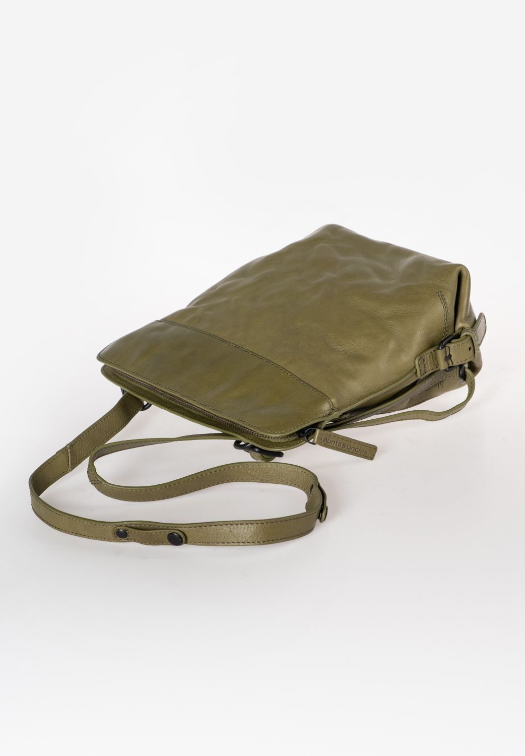 aunts & uncles Grandma's Luxury Club Mrs. Crumble Cookie multifunktional: Rucksack/Umhängetasche olive branch