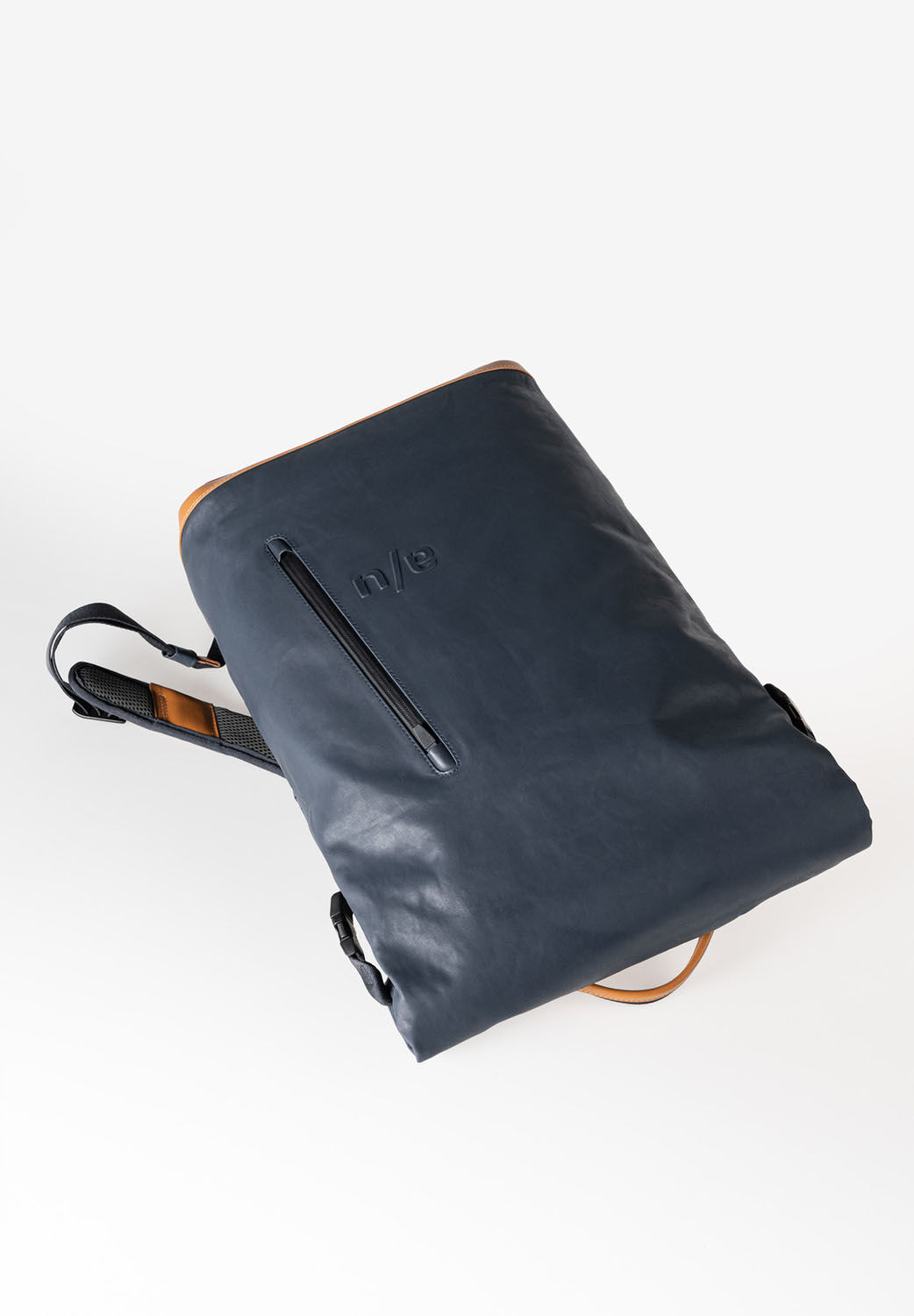 aunts & uncles Japan Fukui Rolltop Rucksack mit 15" Notebookfach night blue