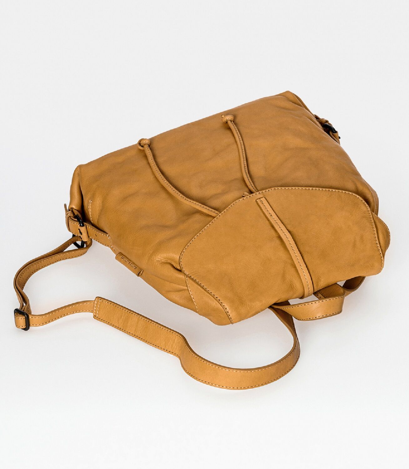 aunts & uncles Grandma's Luxury Club Mrs. Onion Tart Rucksack buckthorn aunts & uncles Grandma's Luxury Club Mrs. Onion Tart Rucksack buckthorn