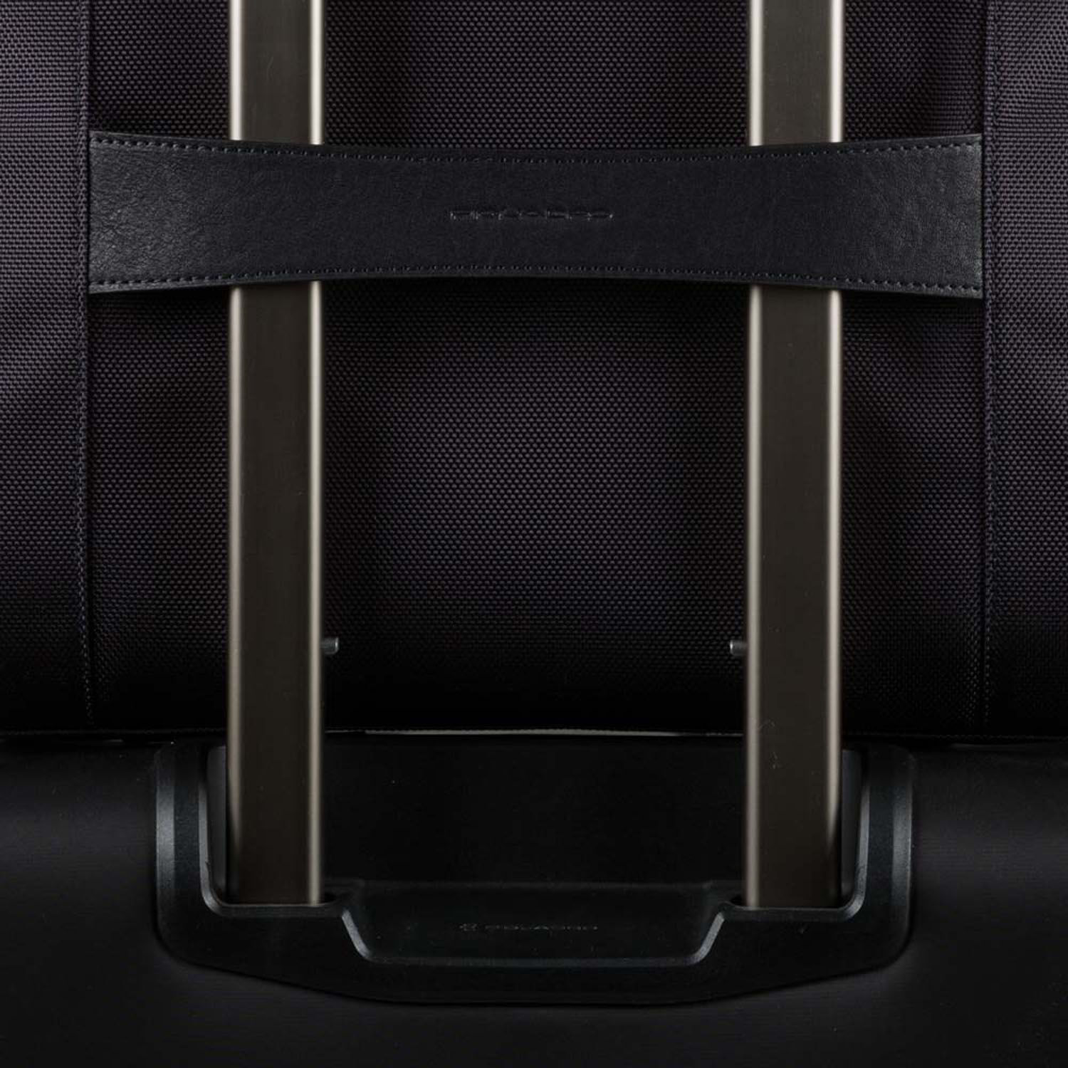 Piquadro Brief Kuriertasche mit Laptopfach 14"  blau