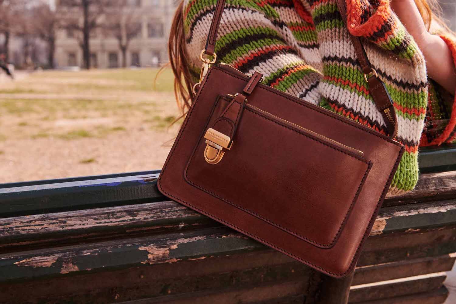 The Bridge Rustici Schultertasche 04394201 Braun/Gold The Bridge Rustici Schultertasche 04394201 Braun/Gold