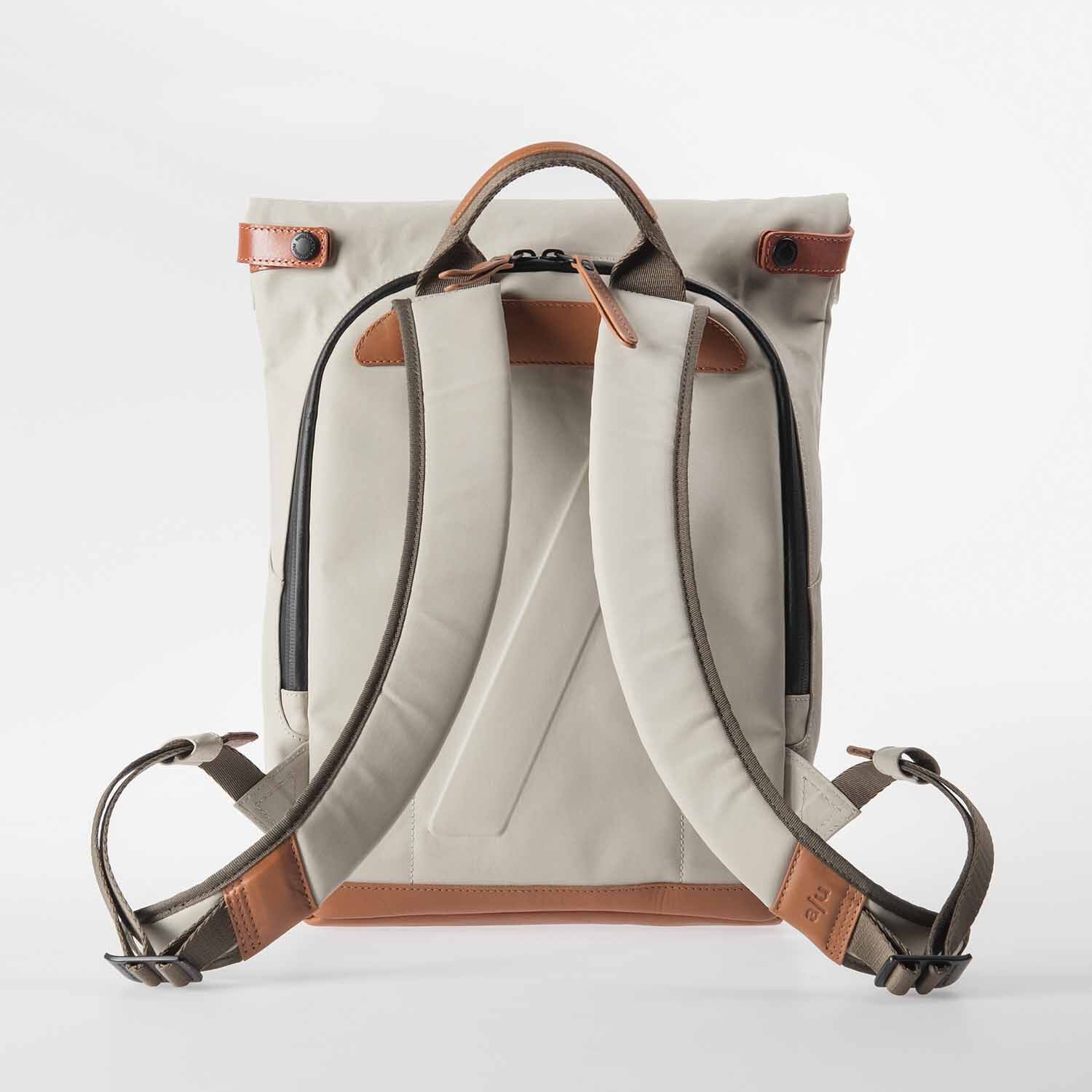 aunts & uncles Japan Wakayama Rolltop Rucksack mit 13" Notebookfach dust