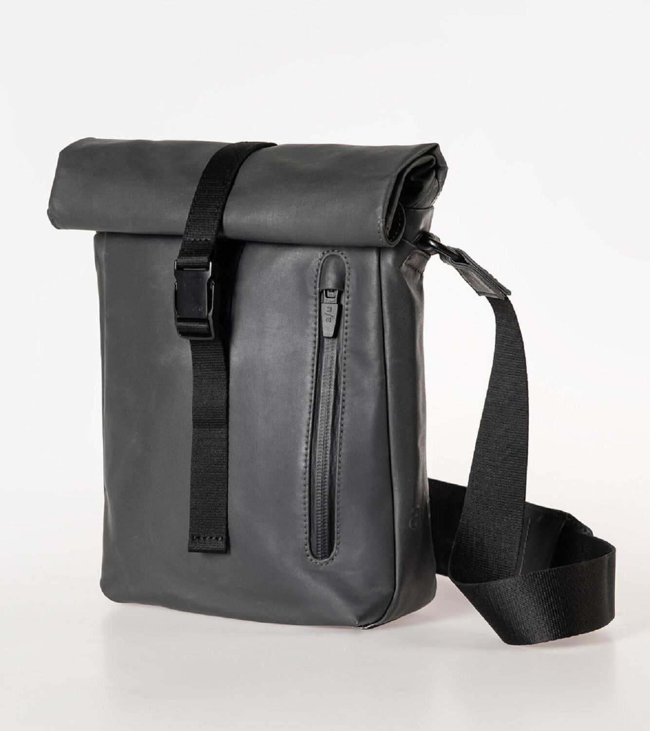 aunts & uncles Japan RE Kuji Rolltoptasche volcanic ash