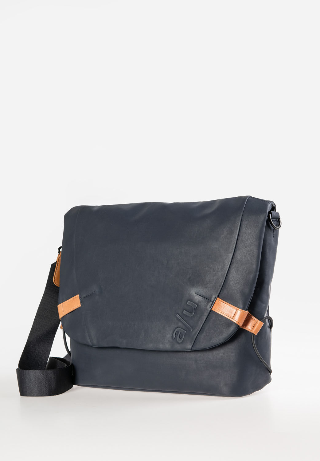 aunts & uncles Japan Matsumoto Messenger Bag night blue