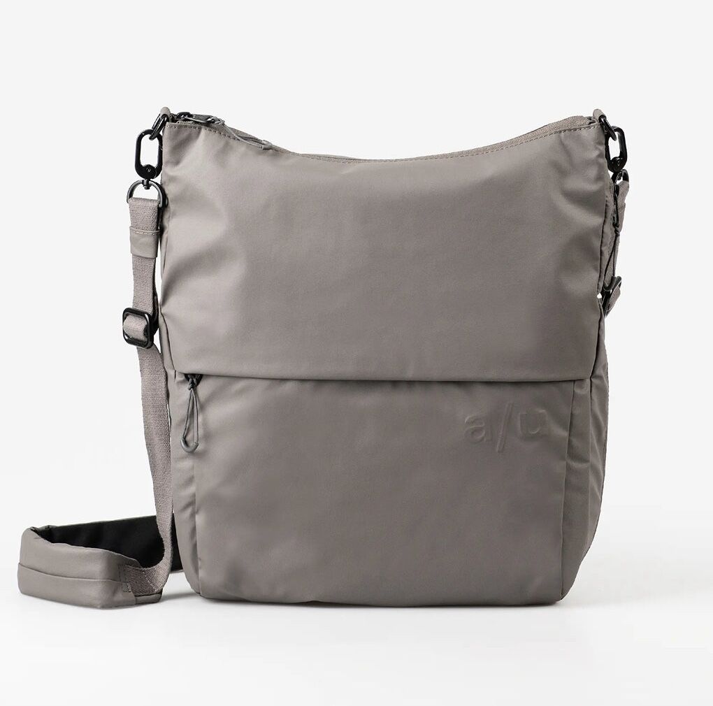 aunts & uncles Japan RE Lite Todori Umhängetasche Volcano grey
