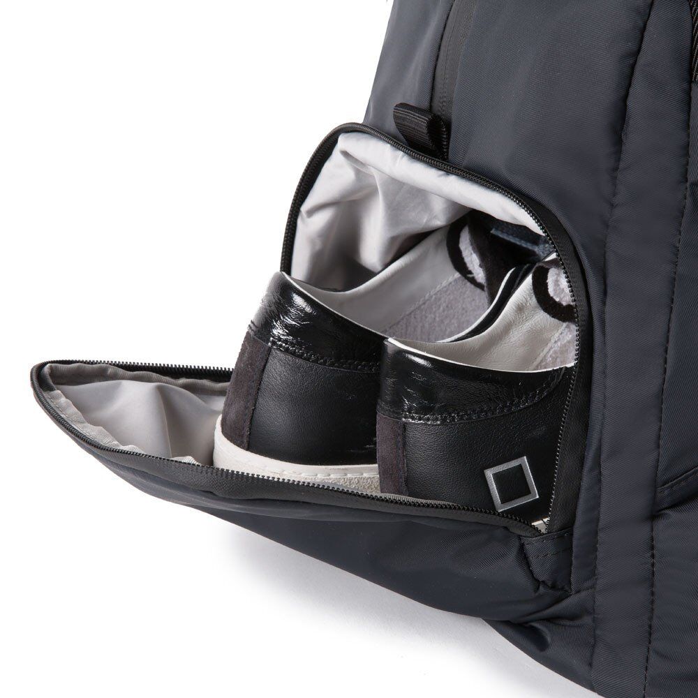 Piquadro PQ-Modular Reisetasche aus rezykliertem antiviralen Stoff Schwarz Piquadro PQ-Modular Reisetasche aus rezykliertem antiviralen Stoff Schwarz