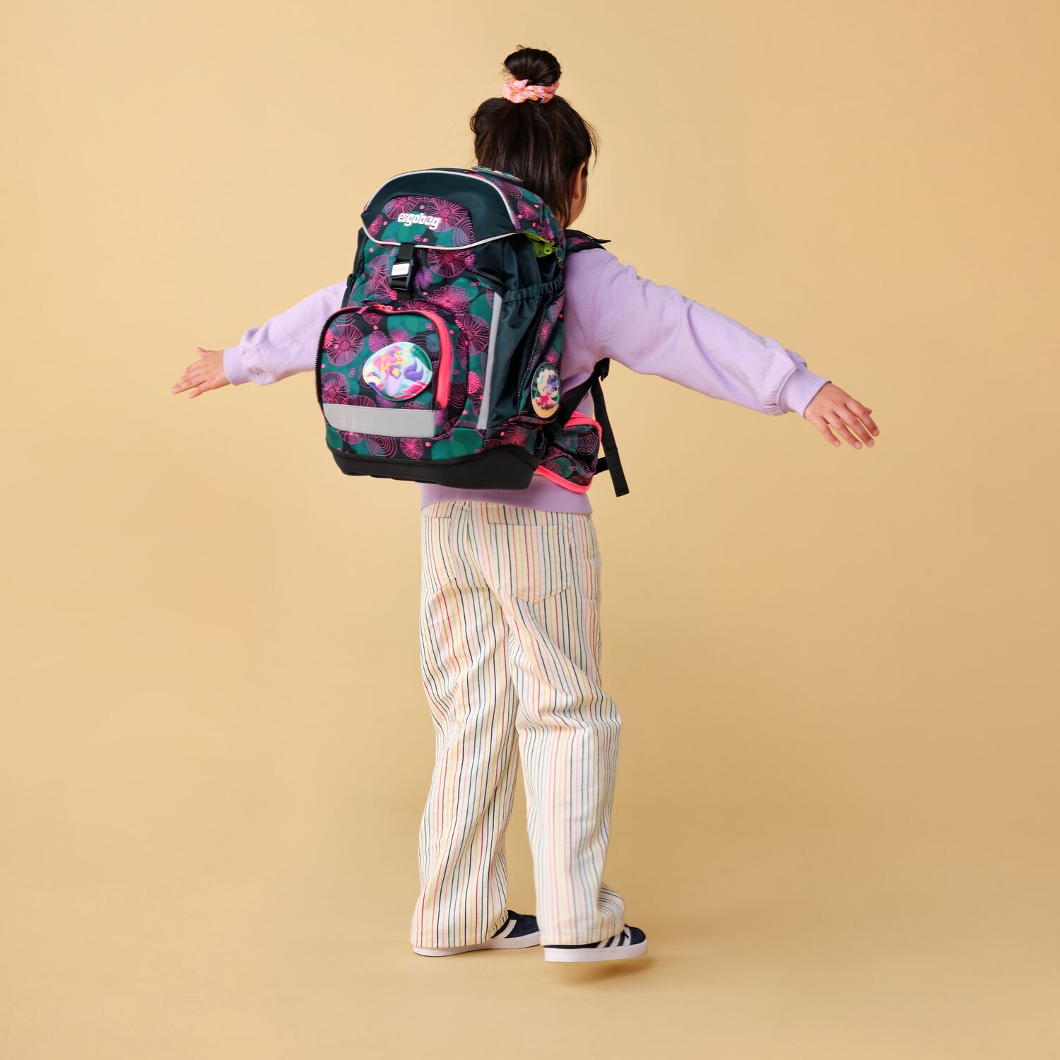 ergobag pack 6-teiliges Schulrucksack-Set 2025 KorallBär ergobag pack 6-teiliges Schulrucksack-Set 2025 KorallBär