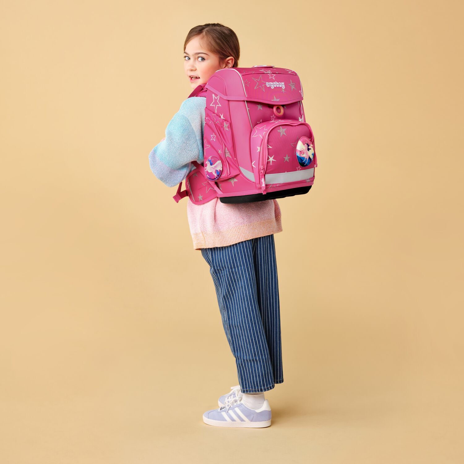 ergobag cubo 5-teiliges Schulrucksack-Set 2025 SternzauBär ergobag cubo 5-teiliges Schulrucksack-Set 2025 SternzauBär