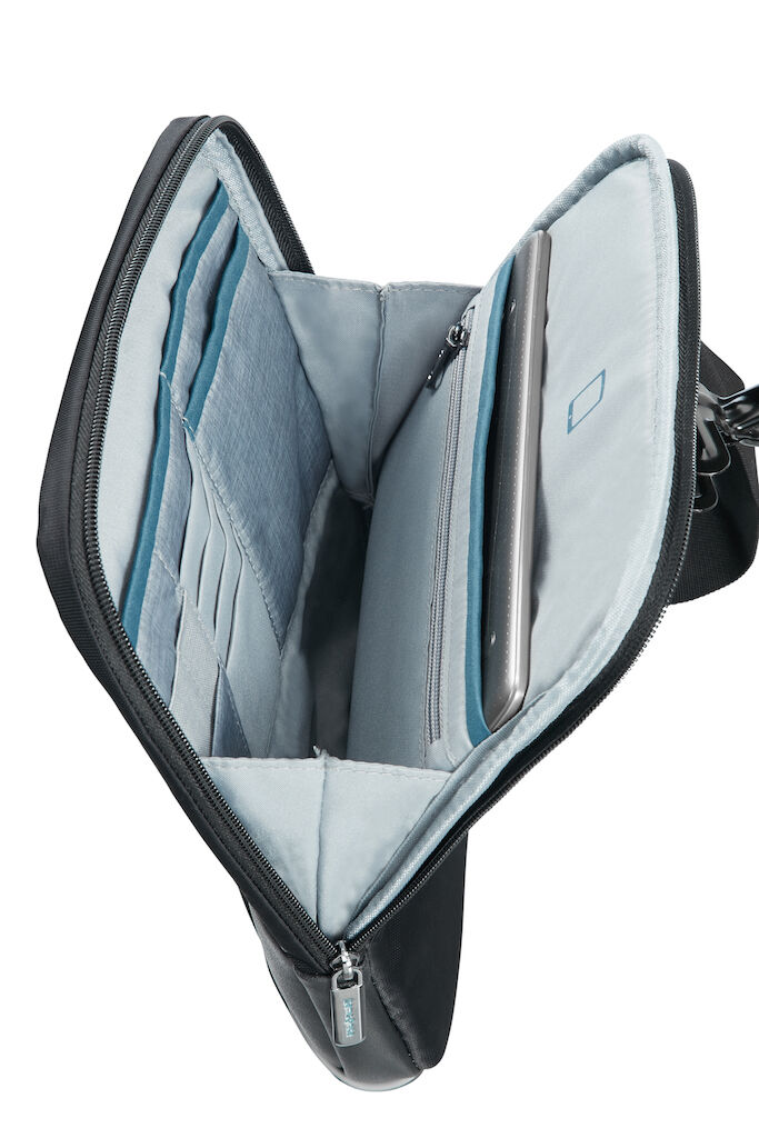 Samsonite Spectrolite 2.0 Flat Tablet Cross-Over L 9.7" Black Samsonite Spectrolite 2.0 Flat Tablet Cross-Over L 9.7" Black