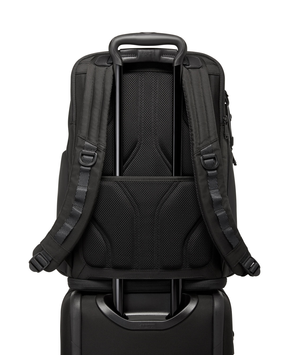 Tumi Alpha Bravo Nomadic Rucksack + GRATIS HOTELGUTSCHEIN Black