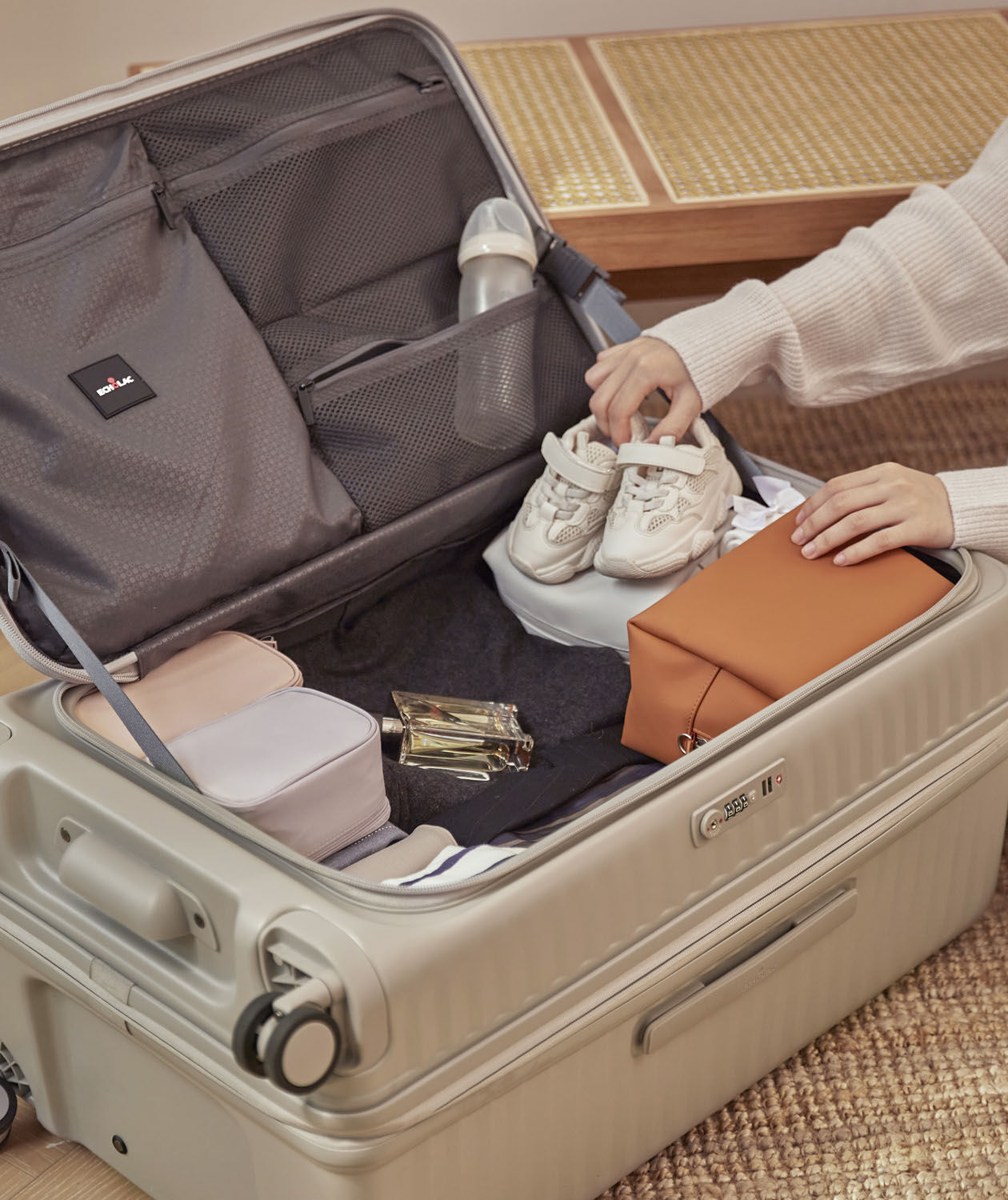 ECHOLAC Celestra Super Trunk XT EXP Black