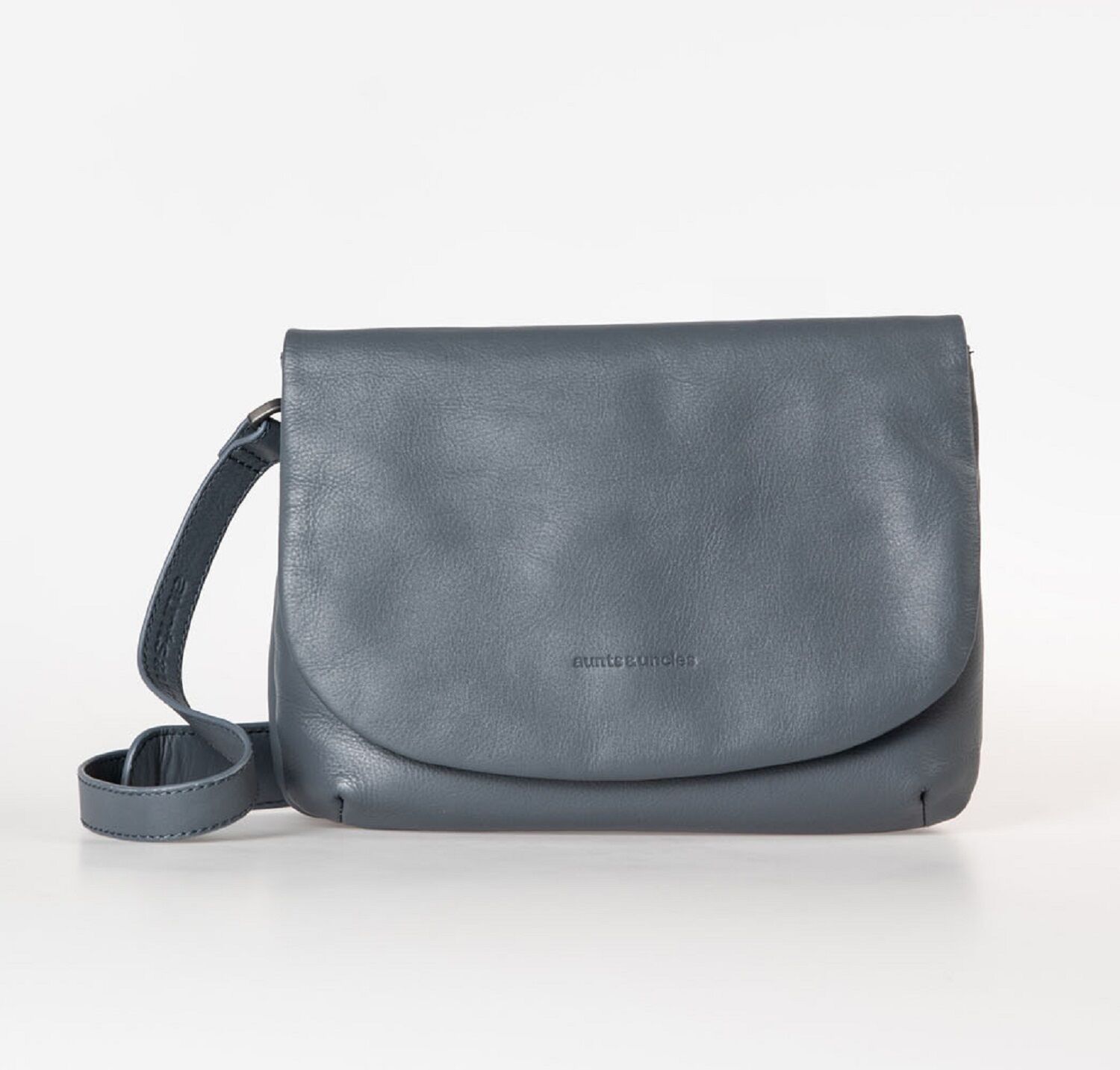 aunts & uncles Jamie's Orchard Pepino Umhängetasche wind