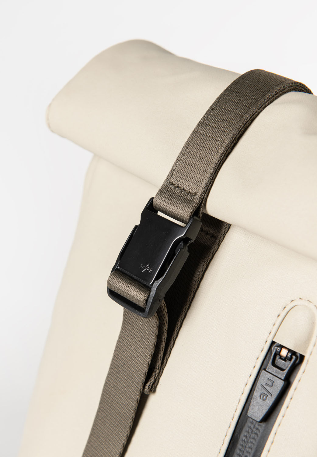 aunts & uncles Japan RE Yodo Umhängetasche Rolltop Dust