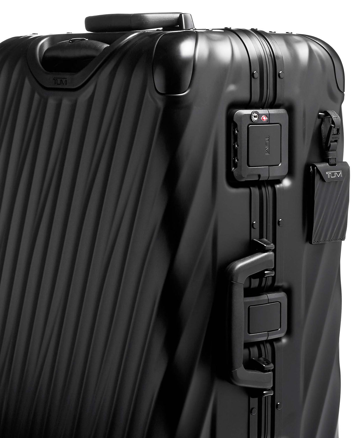 Tumi 19 Degree Aluminium Koffer für Kurzreisen 66cm + GRATIS HOTELGUTSCHEIN Matte Black