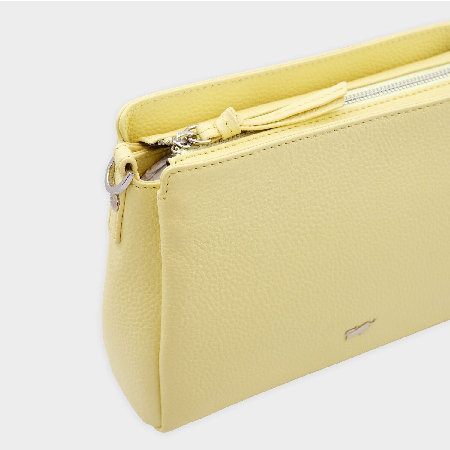 Braun Büffel Hanna Umhängetasche RV zitrus (gelb) Braun Büffel Hanna Umhängetasche RV zitrus (gelb)