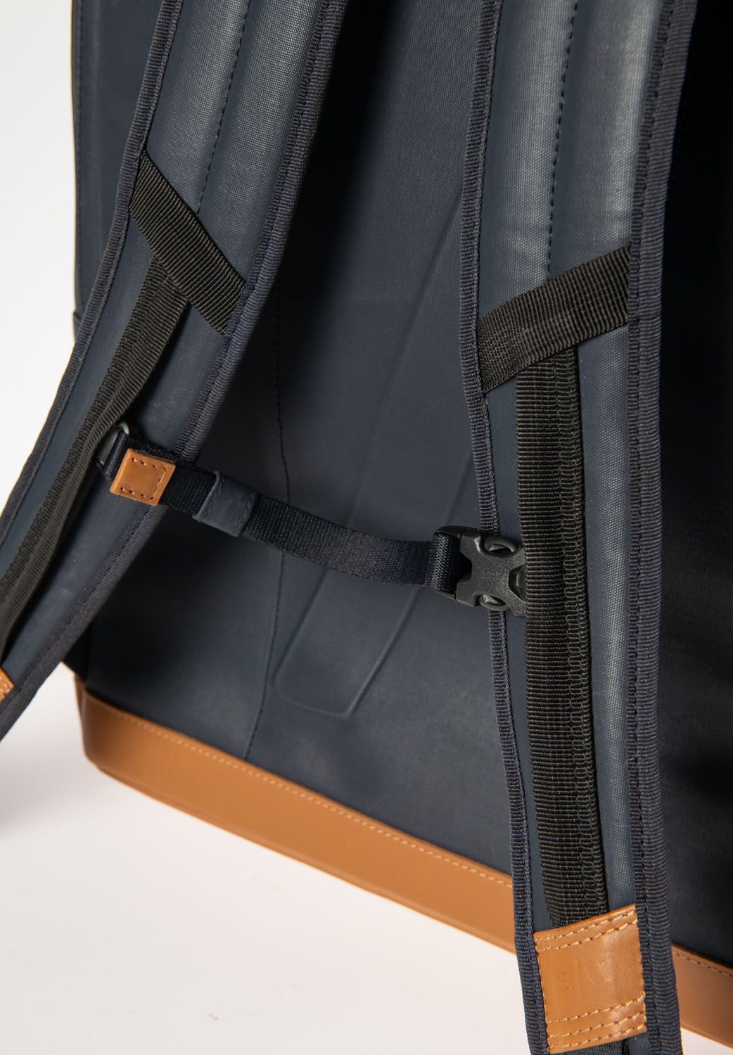 aunts & uncles Japan Matsuyama Rolltop Rucksack mit 16" Notebookfach night blue