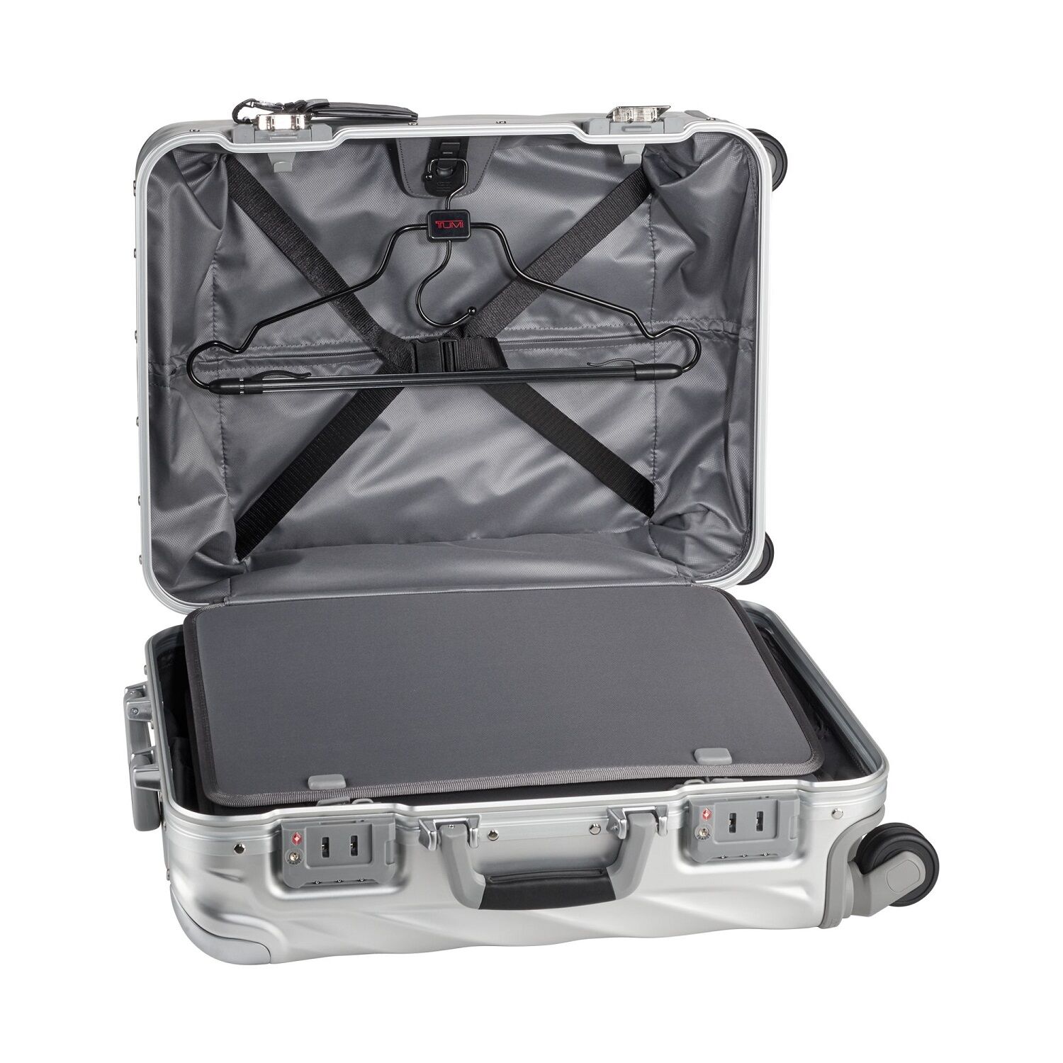 Tumi 19 Degree Aluminium Handgepäck Continental 56 cm + Gratis Hotelgutschein Silver