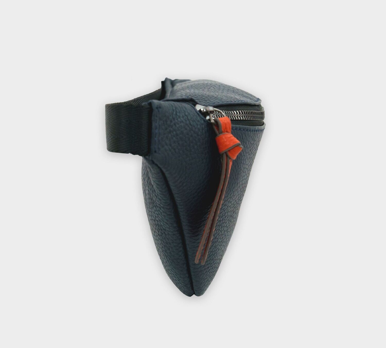 Braun Büffel Novara Cross Body Bag S dunkelblau