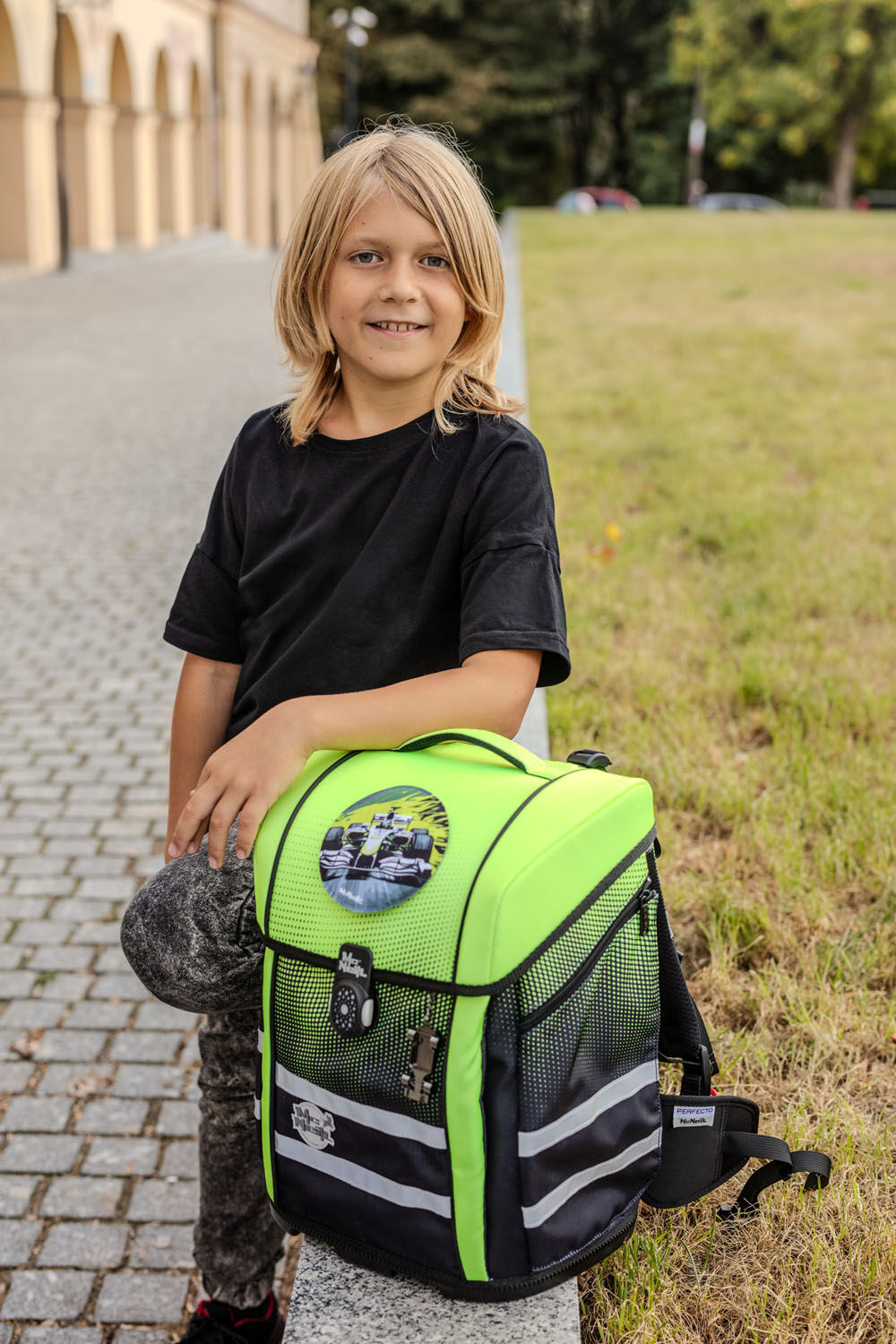 McNeill Perfecto Kollektion 2025 -Schulranzen-Set 5tlg., Gradient Blueberry