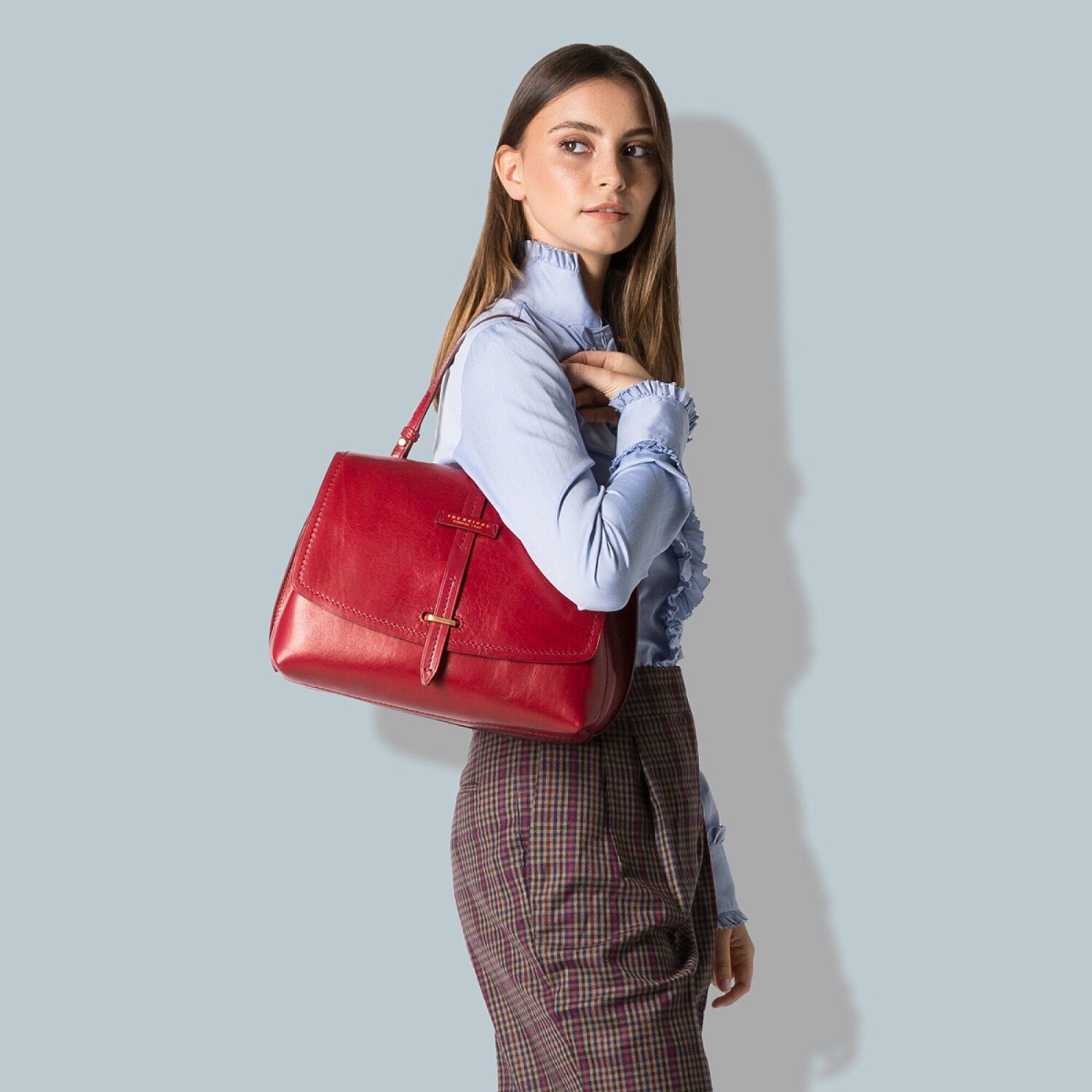 The Bridge Dalston Tasche mit Doppelfunktion Ribes-Rot/Gold The Bridge Dalston Tasche mit Doppelfunktion Ribes-Rot/Gold