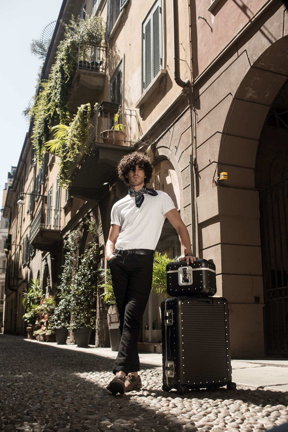 FPM Bank Vanity Case Caviar -Black FPM Bank Vanity Case Caviar -Black