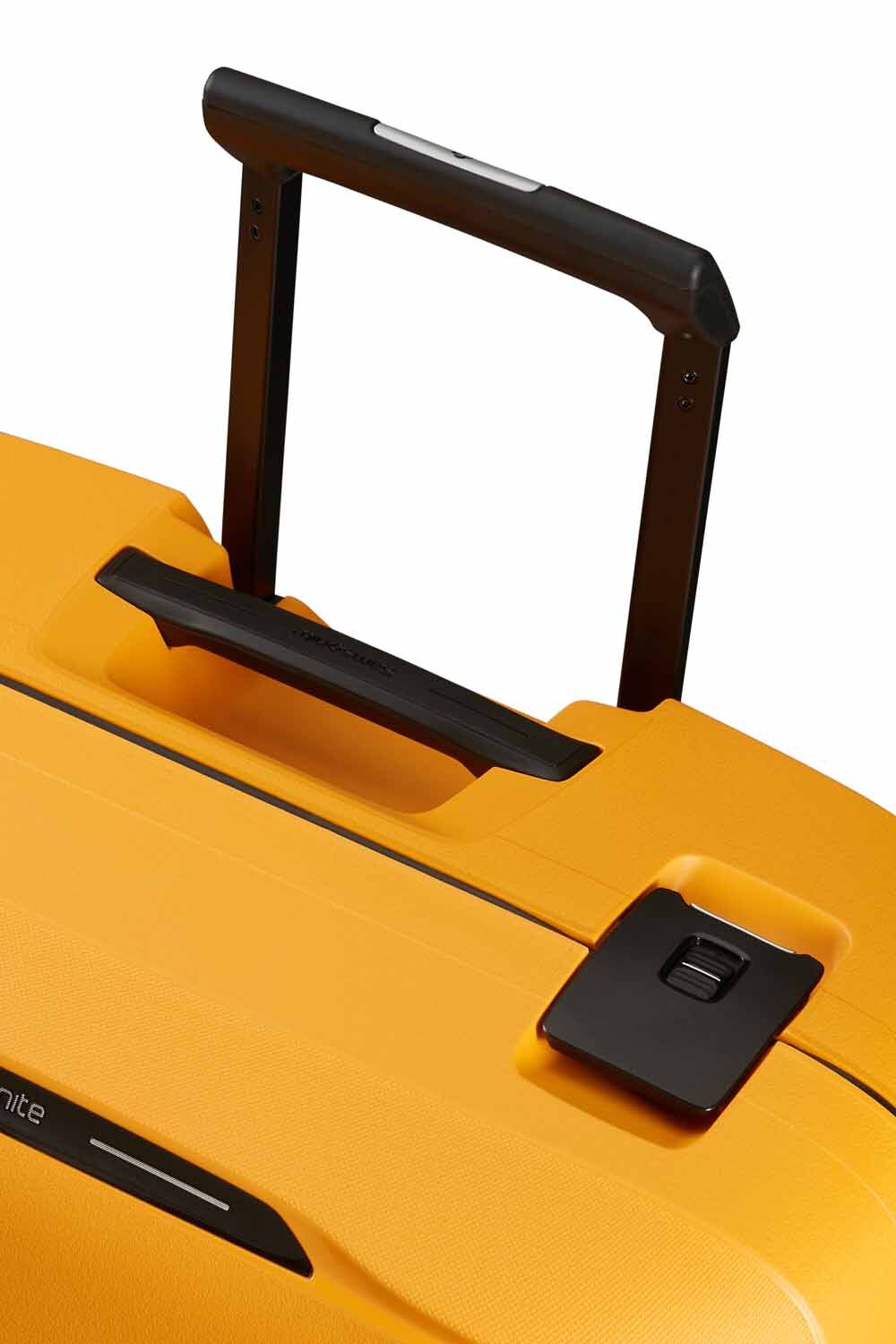 Samsonite Essens Trolley mit 4 Rollen 75cm + GRATIS HOTELGUTSCHEIN Radiant Yellow Samsonite Essens Trolley mit 4 Rollen 75cm + GRATIS HOTELGUTSCHEIN Radiant Yellow