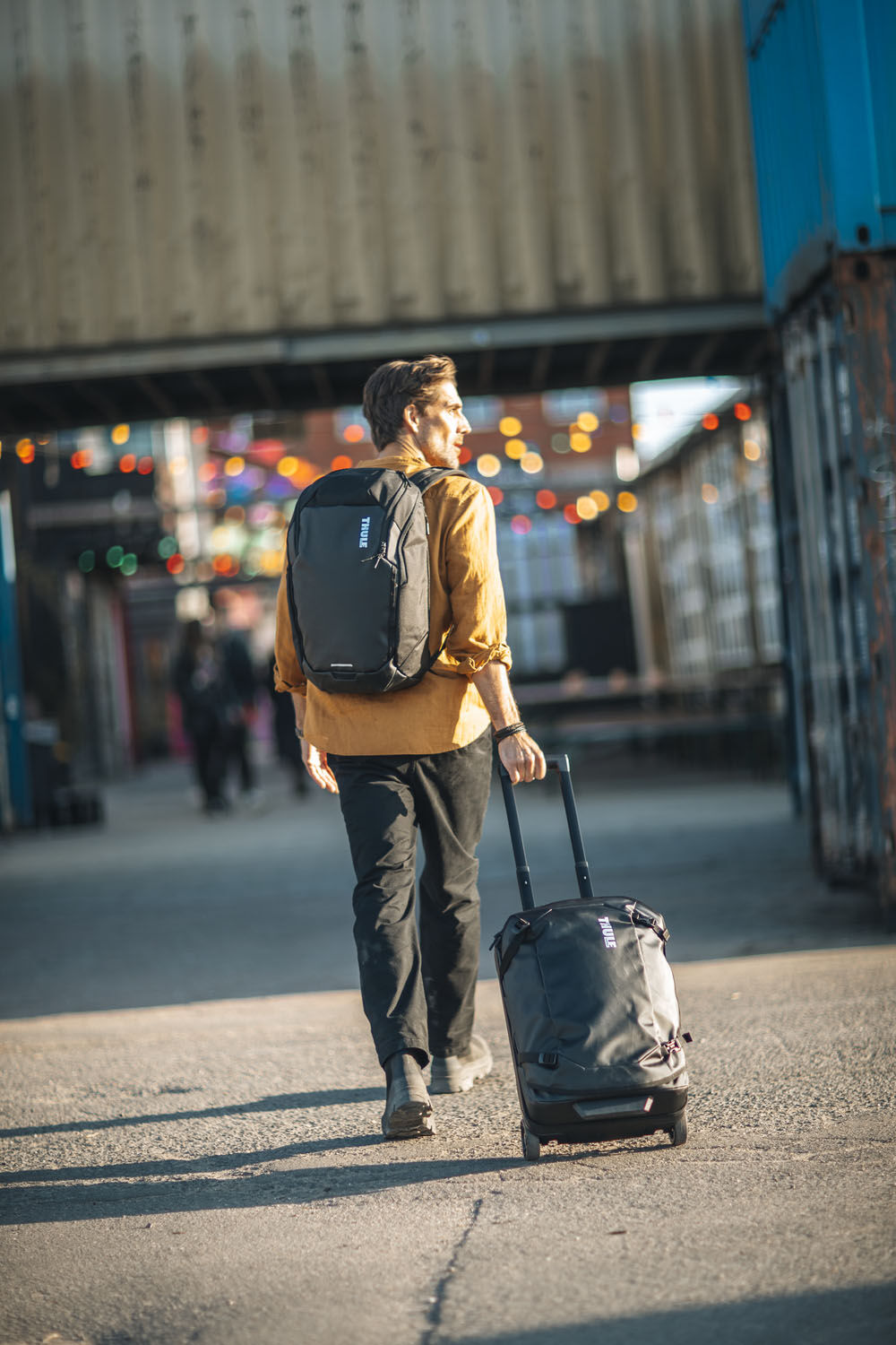 THULE Chasm Handgepäckkoffer mit 2-Rollen -40L Black