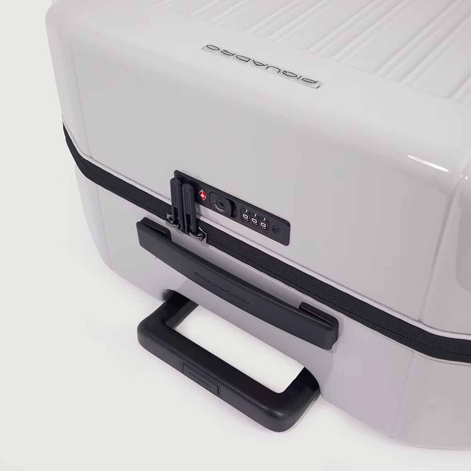 Piquadro PQ-Light 4-Rollen Trolley Koffer 69cm; glänzend Grau