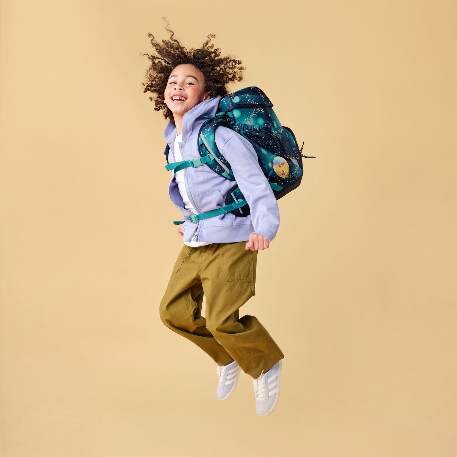 ergobag cubo GALAXY GLOW 5-teiliges Schulrucksack-Set 2025 RaumfahrBär