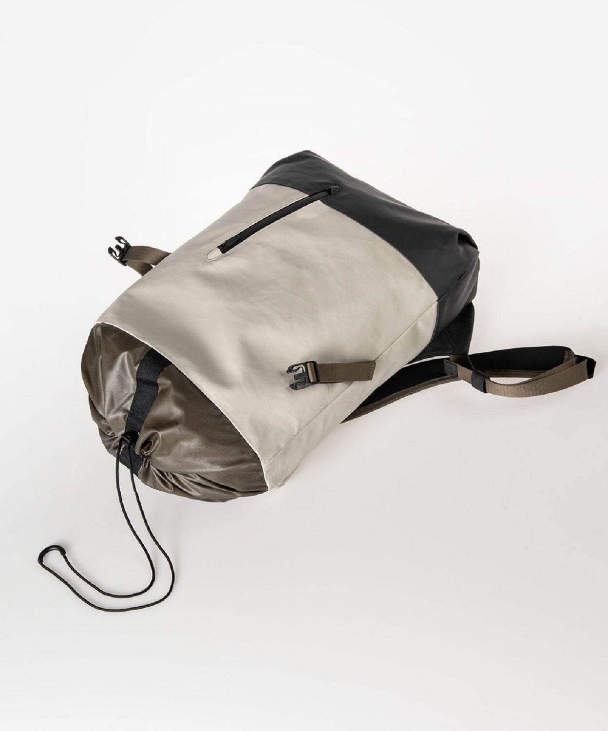 aunts & uncles Japan RE Niyodo Rucksack mit 13" Notebookfach Black