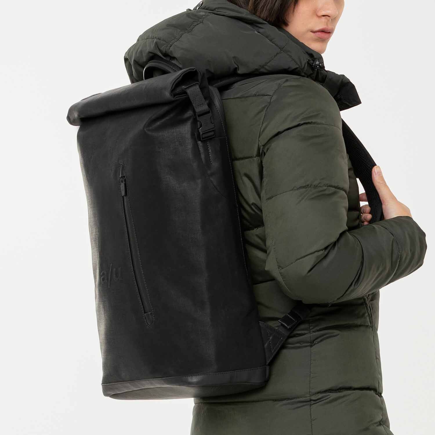 aunts & uncles Japan Nishi MATSUYAMA Rolltop Rucksack mit 16" Notebookfach