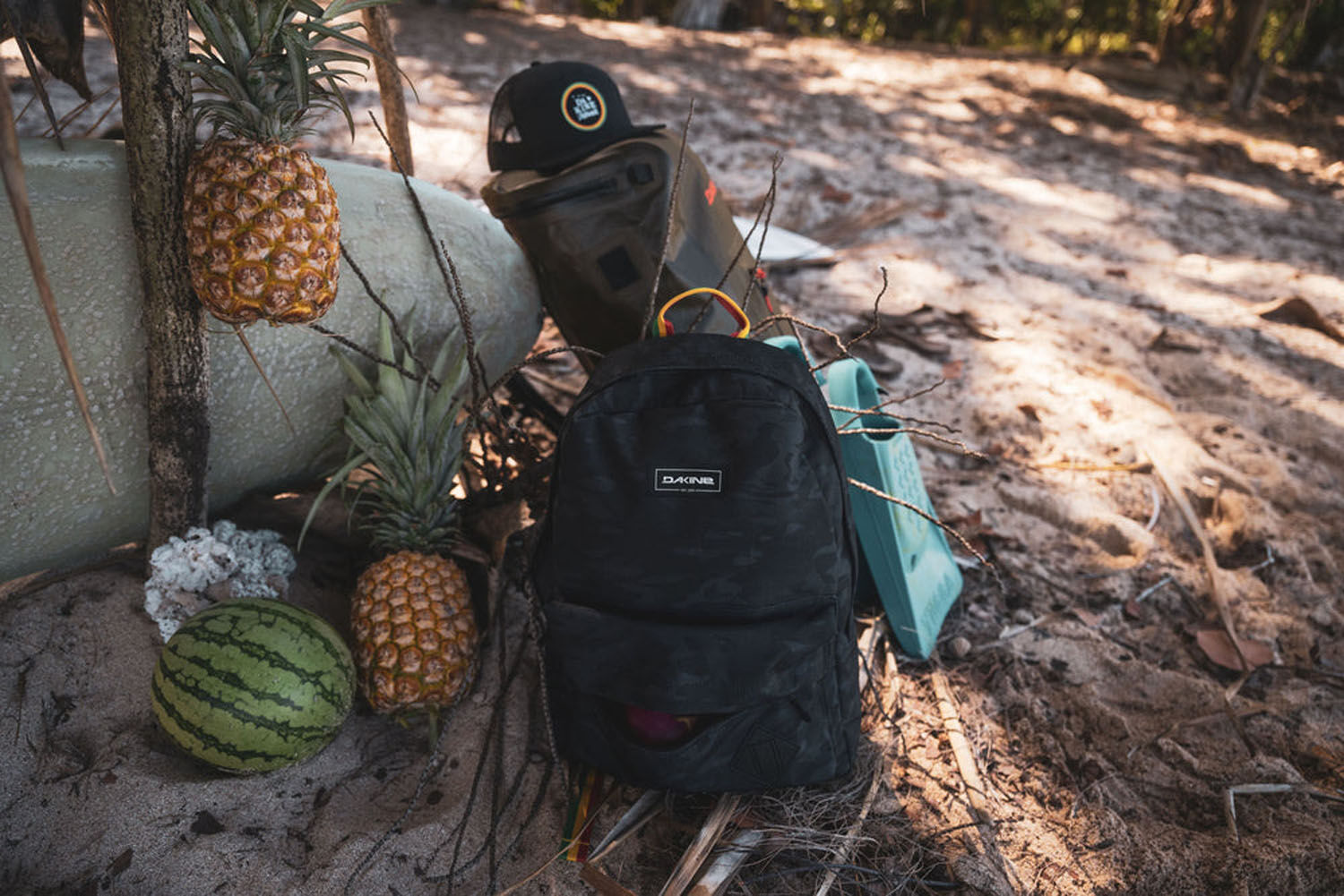 Dakine 365 Pack 21L Rucksack Black Tropidelic