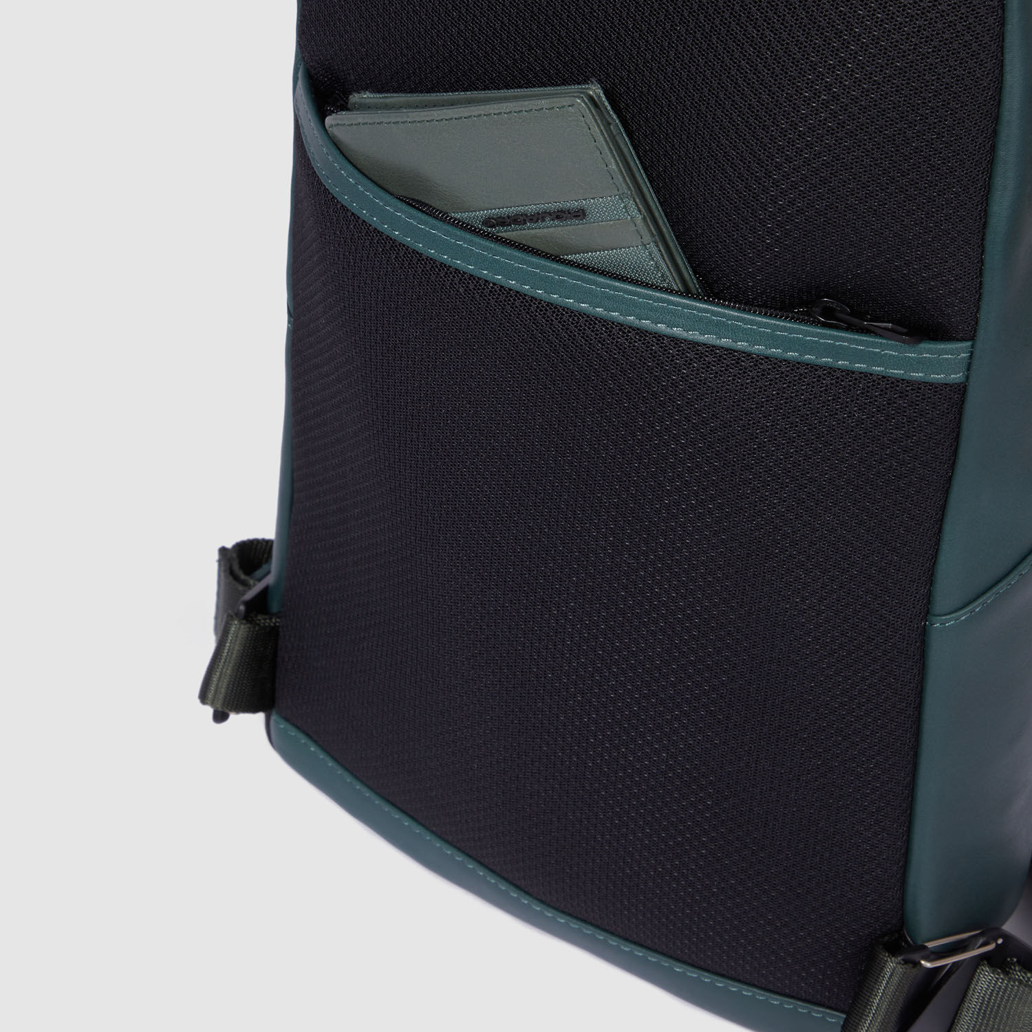 Piquadro FXP Modulare Leder-Umhängetasche für iPad® Schwarz