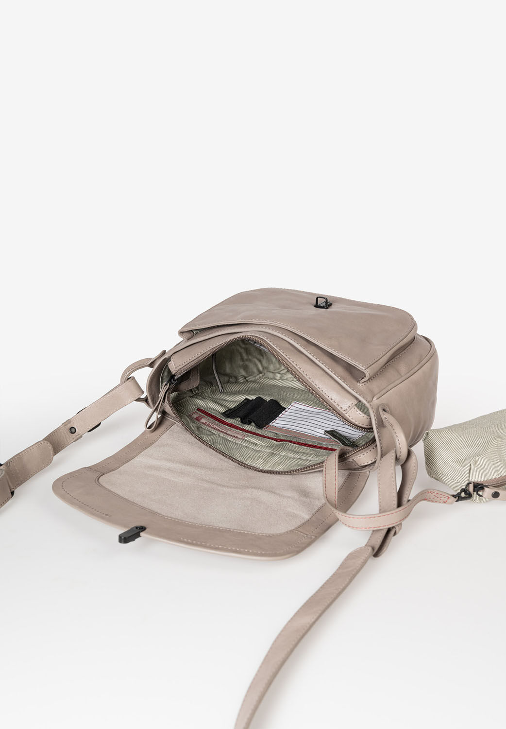 aunts & uncles Grandma's Luxury Club Mrs. Mole Cake Cashmere aunts & uncles Grandma's Luxury Club Mrs. Mole Cake Cashmere