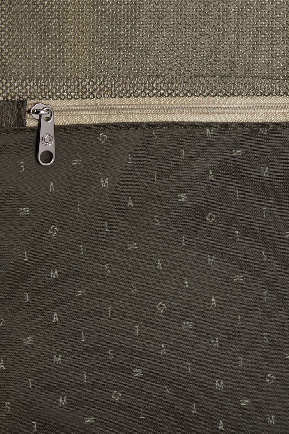 Samsonite Airea Trolley mit 4 Rollen 78cm erweiterbar Dark Blue Samsonite Airea Trolley mit 4 Rollen 78cm erweiterbar Dark Blue