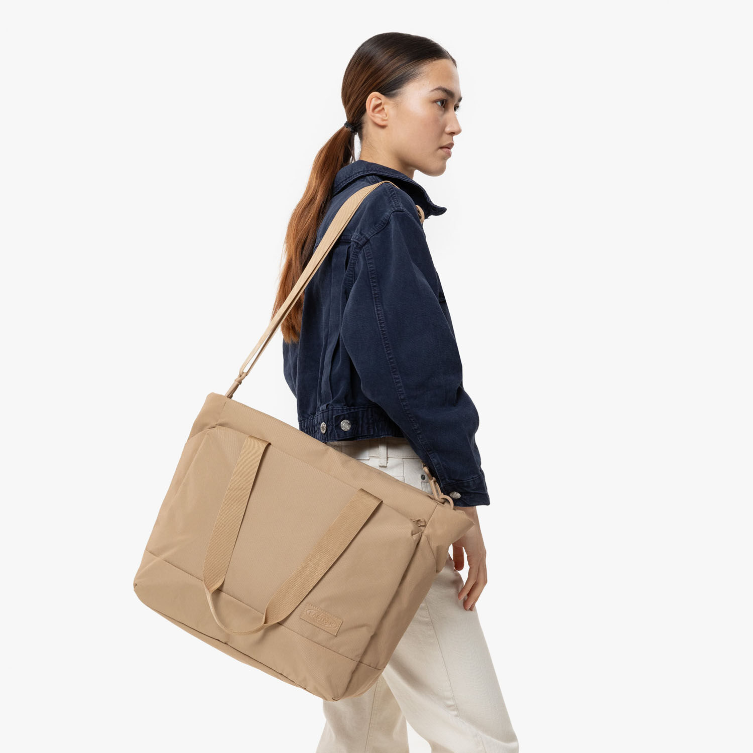 Eastpak CNNCT F SATCH Shoulderbag Dust Eastpak CNNCT F SATCH Shoulderbag Dust