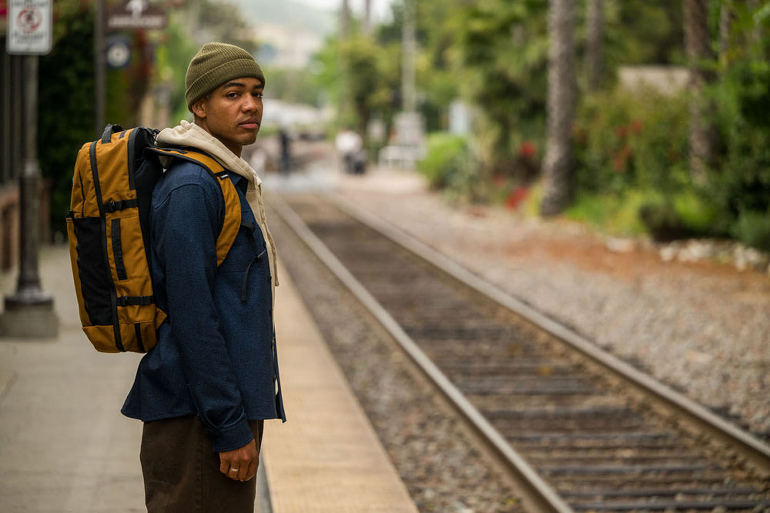 Dakine Split Adventure 38L Reise Rucksack mit iPad/Laptop Fach Rubber