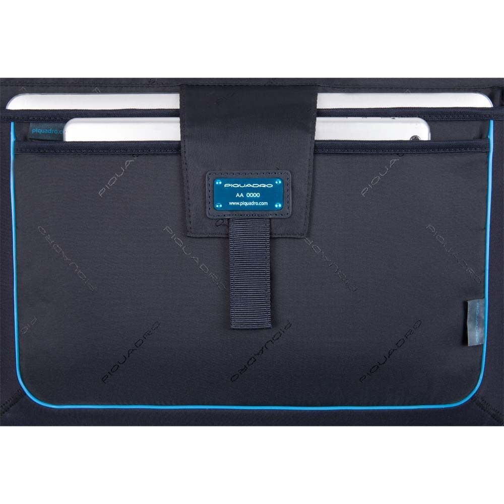 Piquadro ILI Kurzgriff-Laptoptasche mit zwei Fächern und iPad®Air/Pro 9,7-Fach Nachtblau Piquadro ILI Kurzgriff-Laptoptasche mit zwei Fächern und iPad®Air/Pro 9,7-Fach Nachtblau
