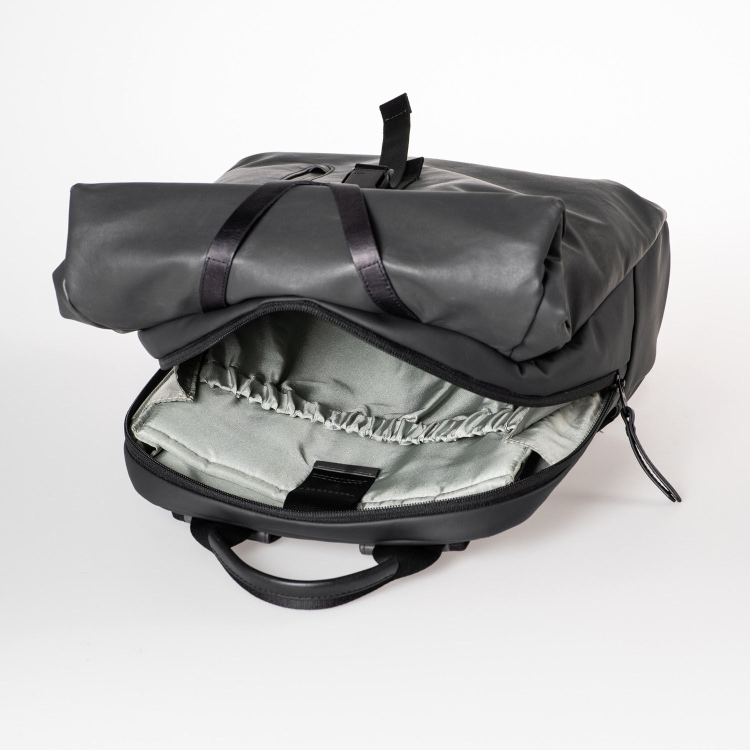 aunts & uncles Japan RE Yabe Rolltop-Rucksack mit 13" Notebookfach volcanic ash