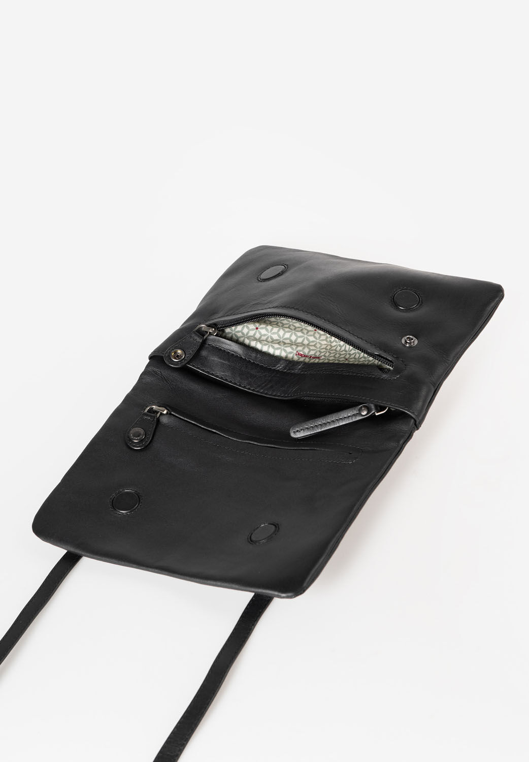 aunts & uncles Jamie's Orchard Nashi Handtasche jet black