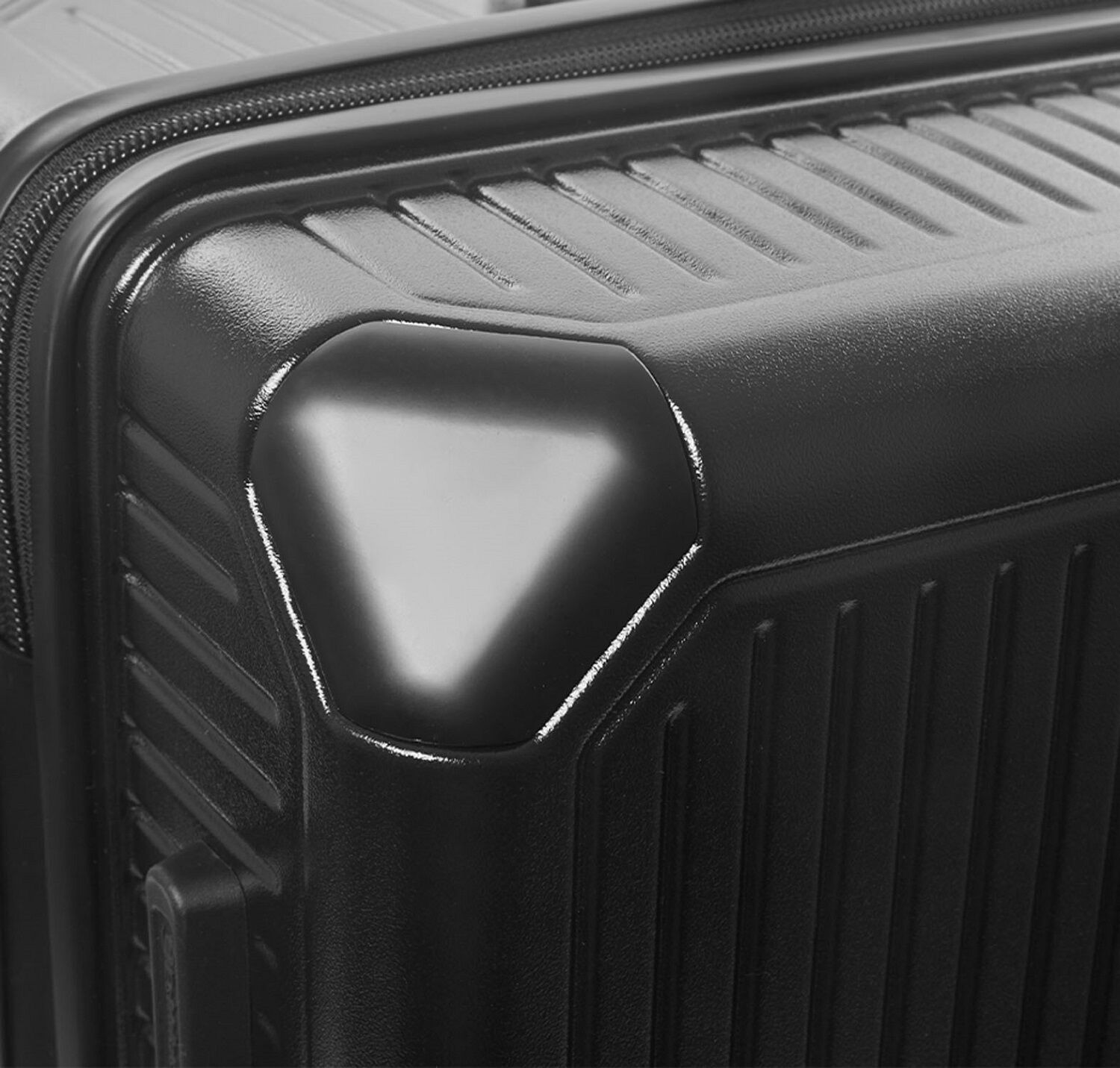 ECHOLAC Shogun Classic Aluminium-Handgepäck Koffer S 4-Rollen Black ECHOLAC Shogun Classic Aluminium-Handgepäck Koffer S 4-Rollen Black