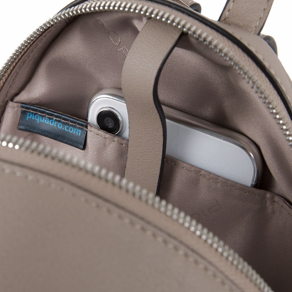 Piquadro Muse Mini Rucksack Beige Piquadro Muse Mini Rucksack Beige