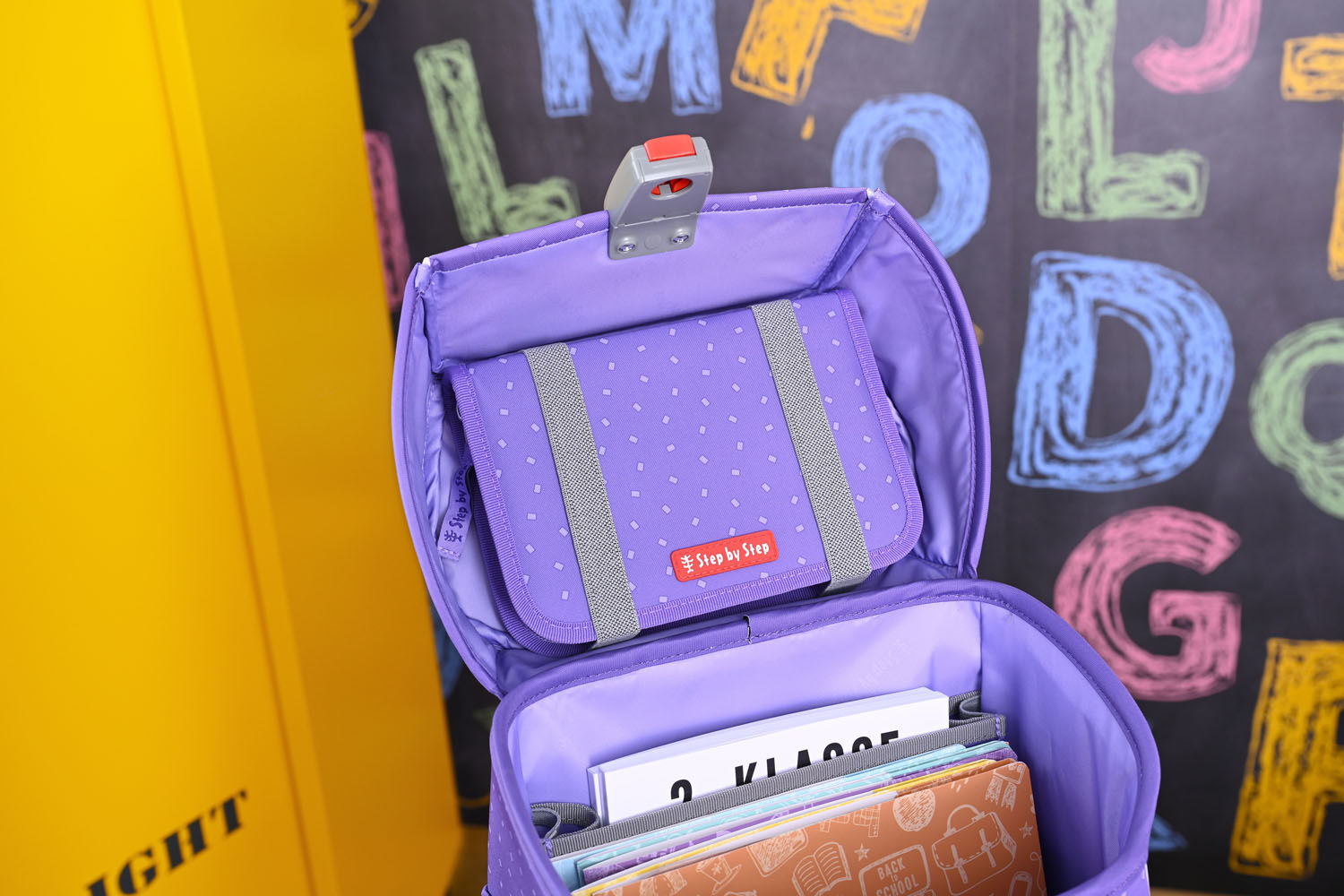 Step by Step BASIS Schulranzen 4-teiliges Set Purple Konfetti