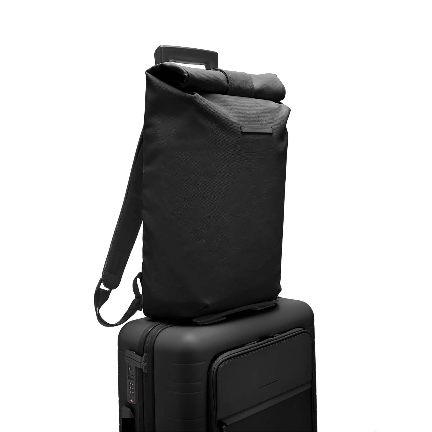 Horizn Studios SoFo Rolltop Backpack erweiterbar All Black